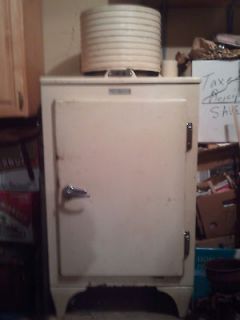 Vintage GE Refrigerator Pre 1935 WORKS GREAT! #CA 2 A16 General 