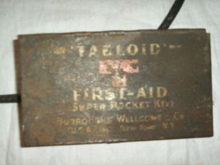 Neat Vintage Tabloid First Aid Kit Pocket Kit Metal Tin WWI Era