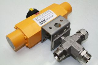 Parker 61ACX Pneumatic Air Actuated Three Way Ball Valve