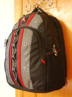SWISS GEAR WENGER VALVE LAPTOP BACKPACK iPHONE iPAD ANDROID iPOD MP3 