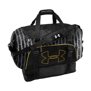 under armour duffle bag in Clothing, 