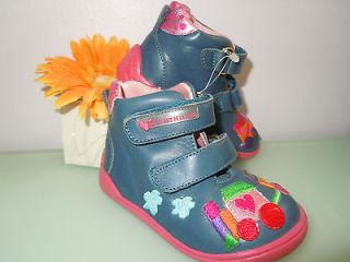 Agatha Ruiz de la Prada baby designer shoes, size 18EU ( 6 months 