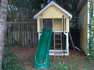 kids playhouse in Outdoor Toys & Structures