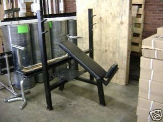 FLEX OLYMPIC INCLINE BENCH PRESS W/ SPOTTER STAND