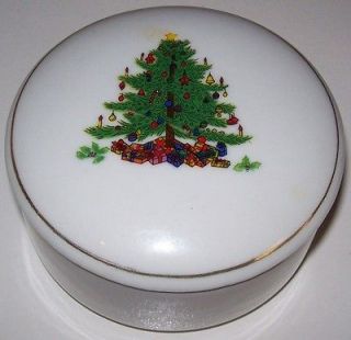 Christmas Tree Spode Style Round Porcelain Trinket/Vanity Powder Box