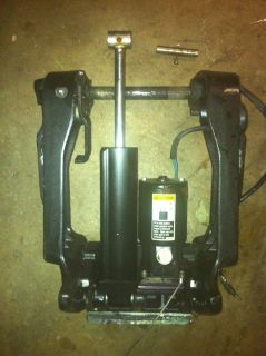 Mercury Mariner Outboard Power Trim Tilt W/Brackets 125 HP + More