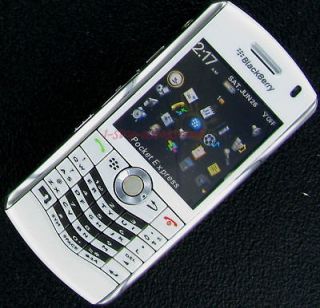 blackberry pearl white in Cell Phones & Smartphones