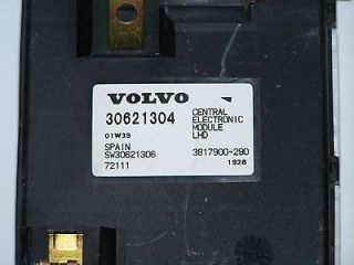 VOLVO S40 V40 CEM BCM LCM CENTRAL ELECTRONIC MODULE LHD 30621304