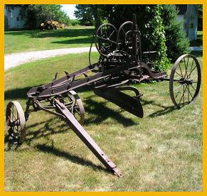 Antique Western Scraper Road Grader Horsedrawn Old Wheel Iron Plow 