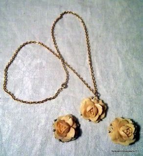 Vintage Cream Lucite ROSE Floral Necklace & Clip On Earrings Set