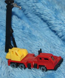 313 ~ 1/64 Red Yellow Black Crane Machine Boom Truck