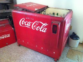 Old Vintage Original 1939 Coca Cola Ice Cooler 2 Cap Catchers Soda Pop 