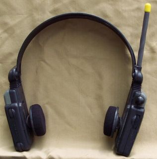 SONY SRF R6 AM/FM STEREO HEADSET HEADPHONE RADIO WITH MEGA BASS BOOST 