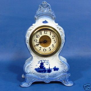 e795 OLD 9 DELFT BLUE CLOCK IN WORKING CONDITION