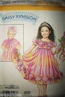   3865 UNCUT Daisy Kingdom Pattern Dress Capelet Wand Sz 3 4 5 6