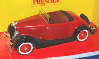SOLIDO PRESTIGE 1934 FORD ROADSTER DIECAST CAR W/ RUMBLE SEAT 1:18 IN 