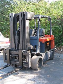 electric forklift in Forklifts & Other Lifts