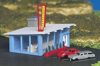 NEW Bachmann Drive In Hamburger Stand Built Up N 45709 NIB