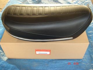 HONDA CT70 CT 70 ST70 DAX BRAND NEW COMPLETE SEAT Y04