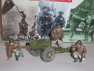 KING AND COUNTRY BBA09 75MM AIRBORNE PACK HOWITZER GUN + PARATROOPER 