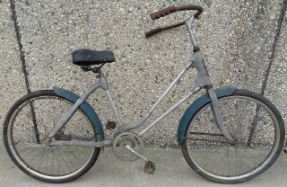 Silver King Ladies Monark Battery Co USA Vintage Criuser 26 Bike 