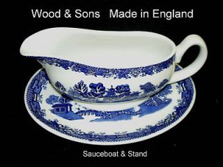 Wood & Sons Dinnerware~BLUE WILLOW ~Gravyboat & Stand ~New