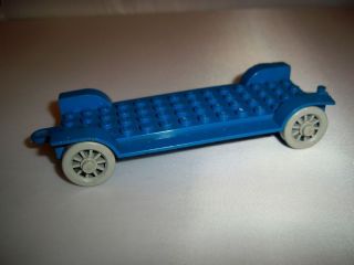 Vintage LEGO Fabuland Blue Car Bus Taxi Chassis Base Hitch Grey Wheels 