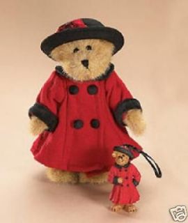 BAILEY in ENGLAND, retired Boyds Bears plush teddy bear & Bearstone 