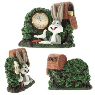 bugs bunny clock in Collectibles