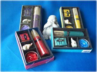 INCENSE & CONE GIFT SET / ELEPHANT HOLDER & FLOWER CANDLE   VARIOUS 