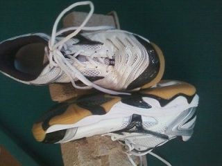 Mizuno Wave Rally Volleyball Shoes Size 9.5 Wide    Nice!