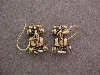Indy Formula One Go Cart Open Wheel Race Car Gold Pewter Charm 
