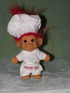 RUSS TROLL MASTER CHEF WITH COMPLETE CHEFS OUTFIT 4.25