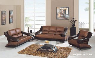 brown leather loveseat in Sofas, Loveseats & Chaises