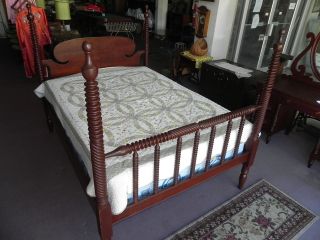 antique bedroom furniture in Furniture