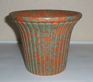 Burley Winter Pottery Ribbed Flower Pot