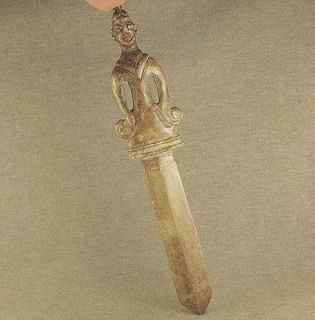 CARVED FIGURE HANDLE CHINESE JADE DECORATION SWORD