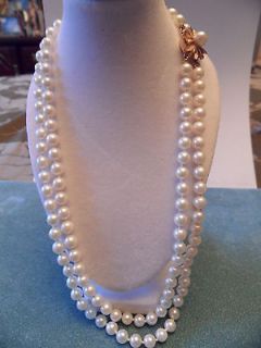   Estate quality double Strand cultured Pearl necklace 14k Clasp