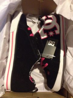 Womens DC Shoes, Sz 7.5W, black, w/pink and white logo, pink soles