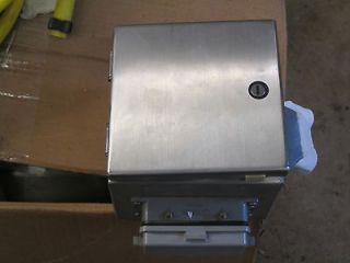   stainless steel enclosure with Phoenix connectors & contact block