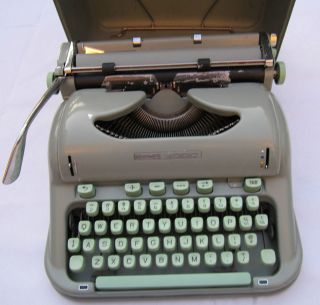   Working HERMES 3000 Portable Typewriter with Case,Cleaning Tools