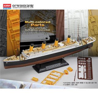 ACADEMY ] Toy Ship 1/700 Scale R.M.S TITANIC Kit Model Aircraft 