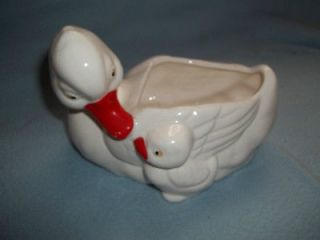 DUCK WITH BABY PLANTER/VASE ROSENTHAL NETTER TAIWAN RED AND WHITE 