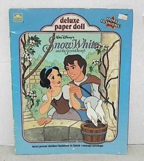 Walt Disneys Snow White Deluxe Paper Doll Golden Book 1991