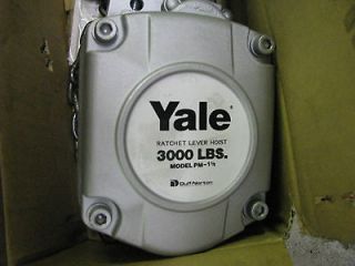 Yale Aluminum PM Lever Chain Hoist   1 1/2 ton   5 lift