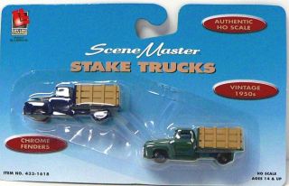 HO 187 SCALE 2 PACK OF STAKE TRUCKS FOR MODEL RAILROAD TRAIN LAYOUT 
