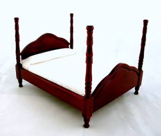 Dolls House Furniture Mahogany Cannonball Double Bed 14