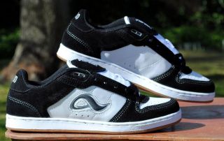 Adio Hamilton V2 Skate Shoes Mens Size 8 New in Box Black White