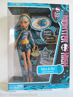 Monster High Doll Nefera de Nile & Azura Daughter of the Mummy & Cleo 