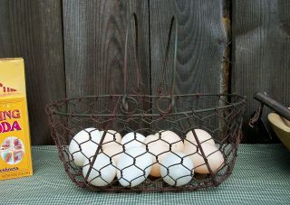 Vintage Style Chicken Wire Farm Egg Gathering Basket Primitive Country 